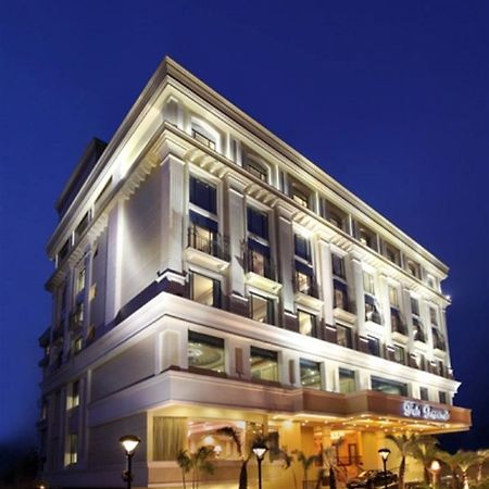 Hotel Tuli Imperial Nagpur Esterno foto