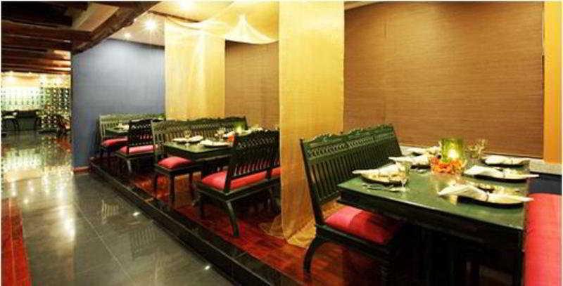 Hotel Tuli Imperial Nagpur Esterno foto